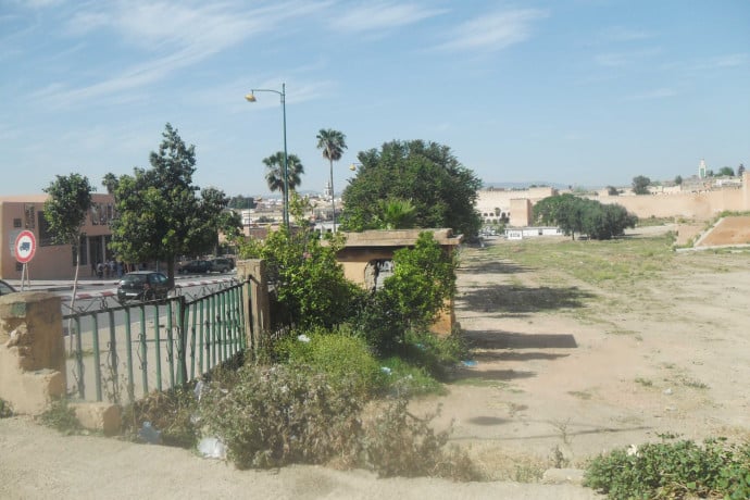 terrain-de-2-hectares-et-6866-m2-titre-foncier-en-plein-centre-ville-meknes-big-6