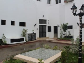 APPARTEMENT A VENDRE A SIDI MOUMEN / RESIDENCE FERME