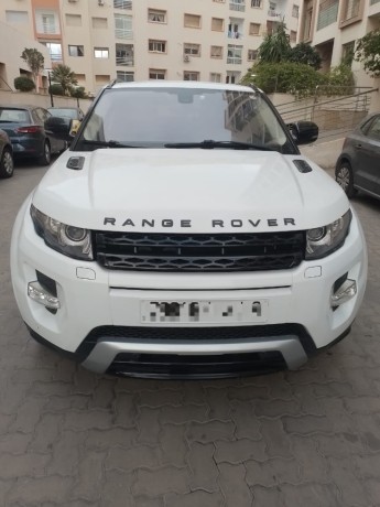 range-rover-evoque-sd4-coupe-2012-big-0