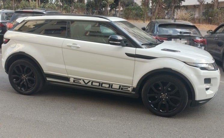 range-rover-evoque-sd4-coupe-2012-big-6