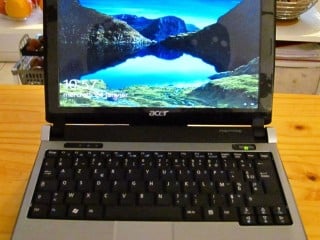 Vente un mini pc acer aspire one